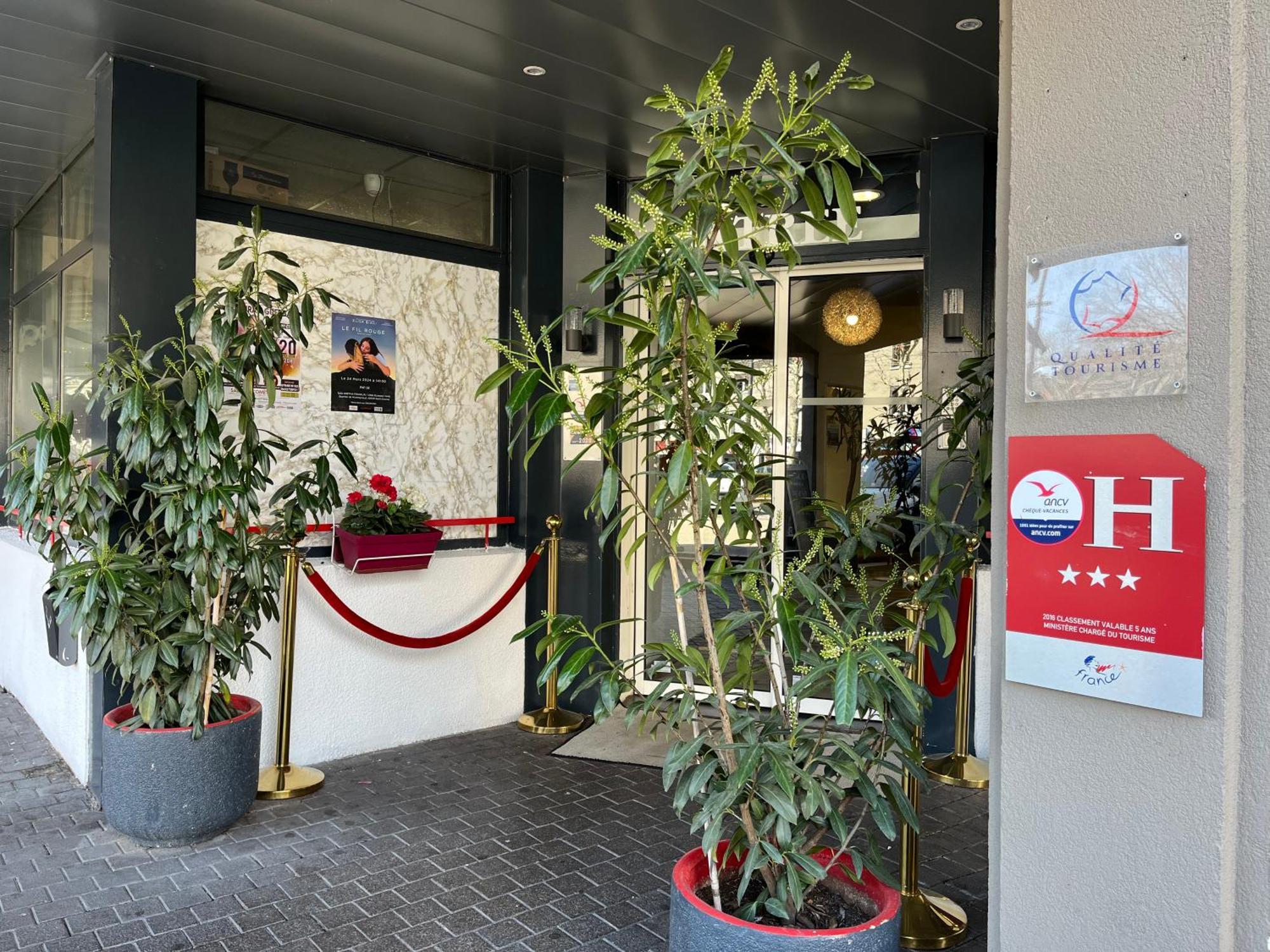 Best Western Hotel & Spa Austria-La Terrasse サン・テティエンヌ エクステリア 写真